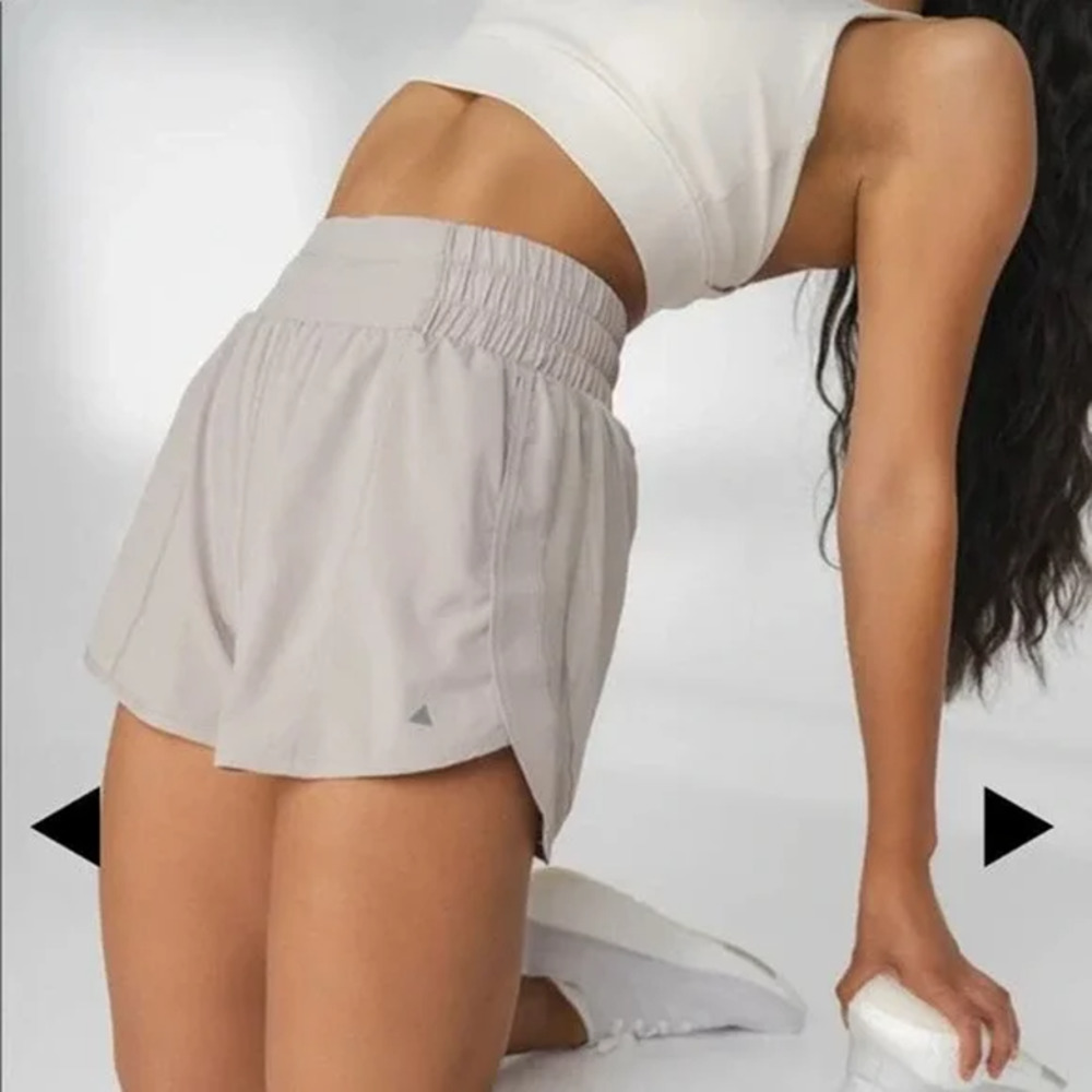 Balance Athletica Shorts XL Taupe Gray Breeze Workout High Rise Elastic Waist